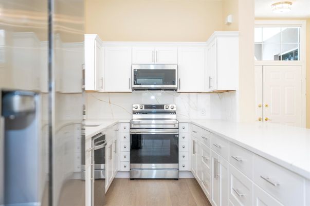 Interior, Kitchen, Stainless Steel Appliances, Wood Texture Flooring