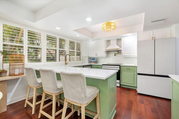 Interior, Kitchen, Recessed Lighting, Wood Texture Flooring