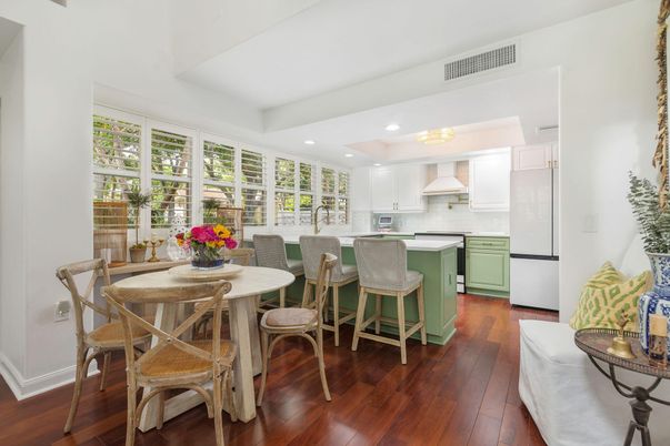 Dining room, Interior, Kitchen, Recessed Lighting, Wood Texture Flooring
