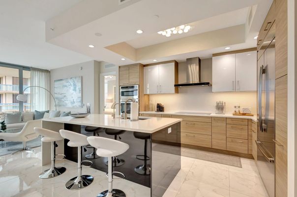 Dining room, Interior, Kitchen, Marble, Recessed Lighting, Stainless Steel Appliances