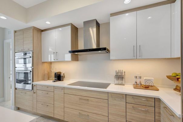 Interior, Kitchen, Recessed Lighting