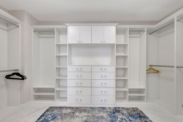 Interior, Walk-in Closets