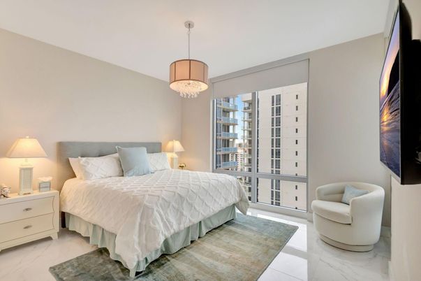 Bedroom, Interior, Marble, Pendant Lights