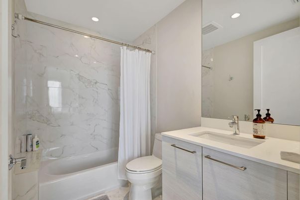 Bathroom, Interior, Marble, Marble Walls, Recessed Lighting