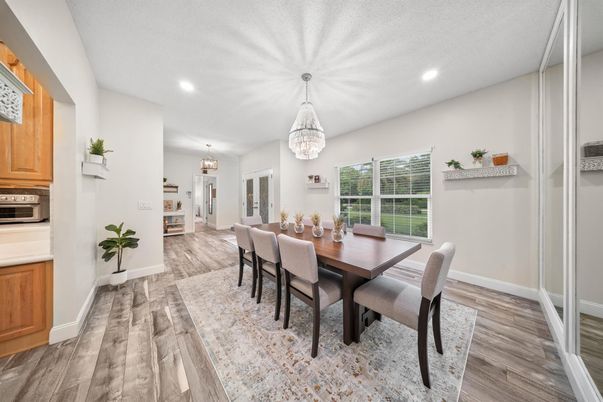 Chandelier, Dining room, Interior, Kitchen, Recessed Lighting, Wood Texture Flooring