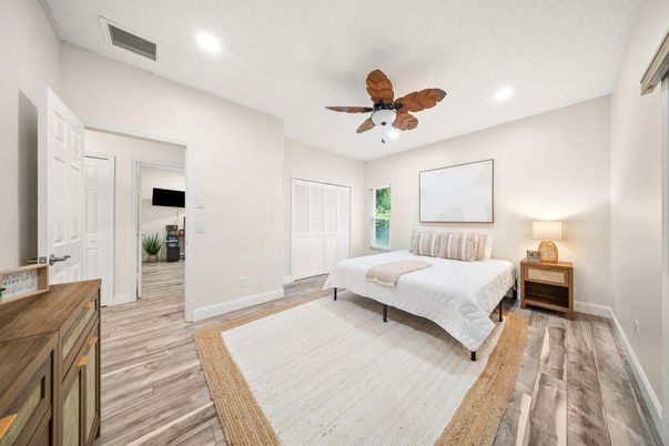 Bedroom, Interior, Recessed Lighting, Wood Texture Flooring