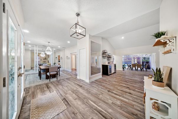 Chandelier, Dining room, Interior, Pendant Lights, Recessed Lighting, Wood Texture Flooring