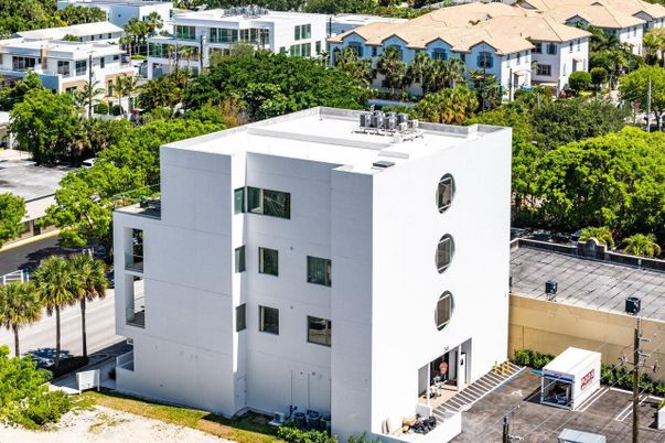 Exterior, Facade, Condo Building