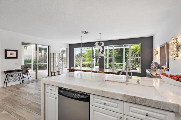 Dining room, Interior, Kitchen, Pendant Lights, Wood Texture Flooring