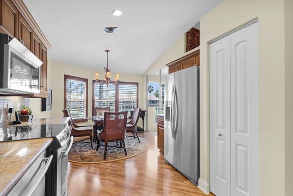 Chandelier, Dining room, Interior, Kitchen, Recessed Lighting, Wood Texture Flooring
