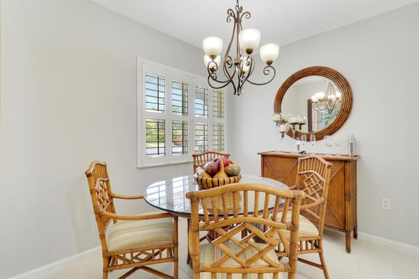 Chandelier, Dining room, Interior
