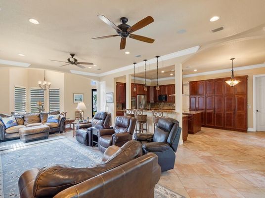 Chandelier, Interior, Kitchen, Living room, Pendant Lights, Recessed Lighting