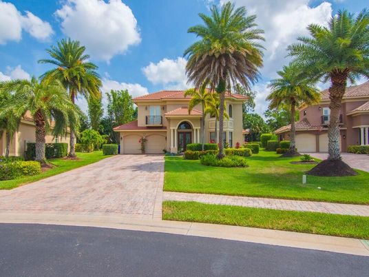 Attached, Backyard, Exterior, Facade, Mediterranean