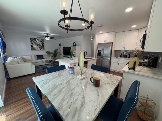 Dining room, Interior, Kitchen, Living room, Pendant Lights, Recessed Lighting, Wood Texture Flooring