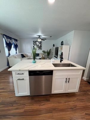 Dining room, Interior, Kitchen, Stainless Steel Appliances, Wood Texture Flooring