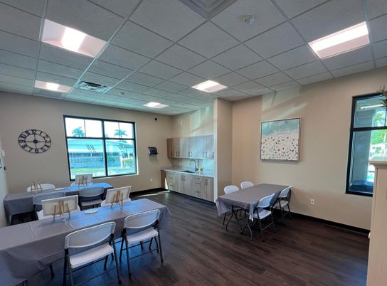 Dining room, Interior, Kitchen, Recessed Lighting, Wood Texture Flooring