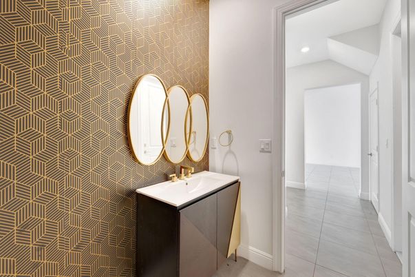 Bathroom, Interior, Recessed Lighting