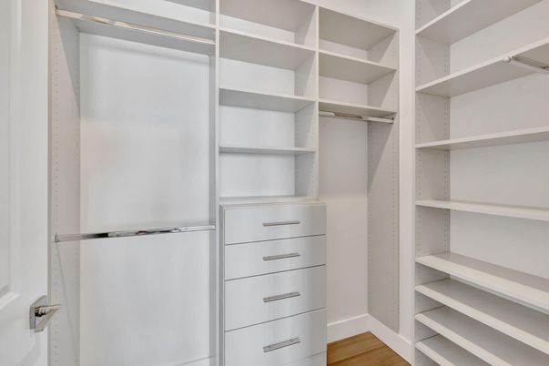 Interior, Walk-in Closets