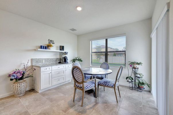 Dining room, Interior, Recessed Lighting