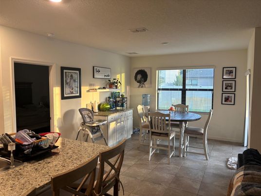Dining room, Interior, Recessed Lighting