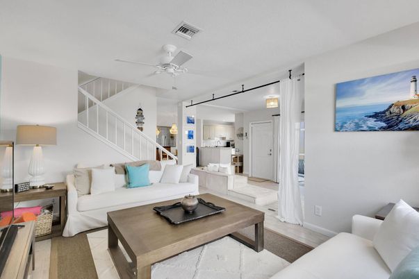 Interior, Living room, Water