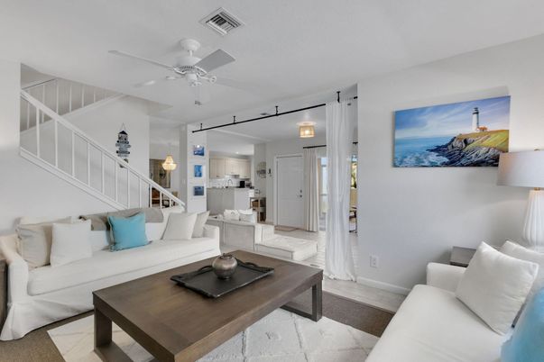 Interior, Living room, Water