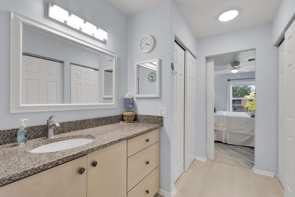 Bathroom, Bedroom, Interior, Recessed Lighting