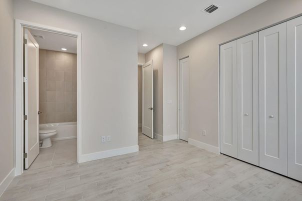 Bathroom, Interior, Recessed Lighting, Wood Texture Flooring