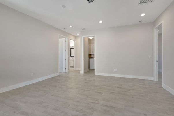 Empty room, Interior, Recessed Lighting, Wood Texture Flooring