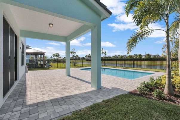 Exterior, Pool, Water