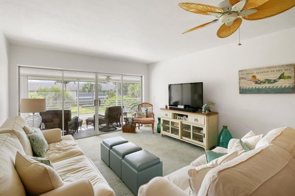 Interior, Living room, Sun Room