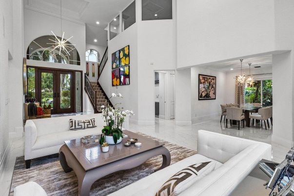 Chandelier, Dining room, Interior, Living room, Marble, Pendant Lights, Recessed Lighting