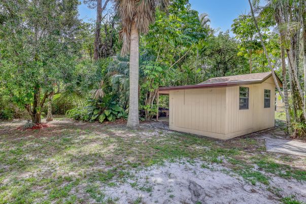 Backyard, Exterior, Hot Tub