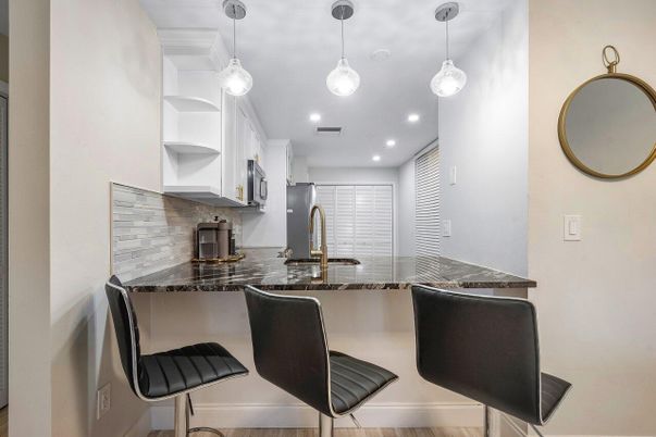 Interior, Kitchen, Pendant Lights, Recessed Lighting, Wood Texture Flooring