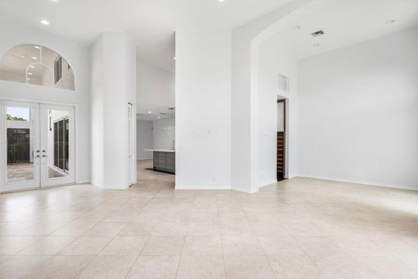 Empty room, Interior, Recessed Lighting