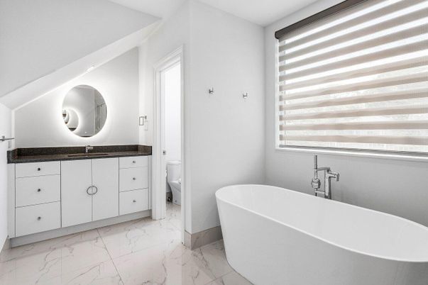 Bathroom, Free Standing Baths, Interior, Marble