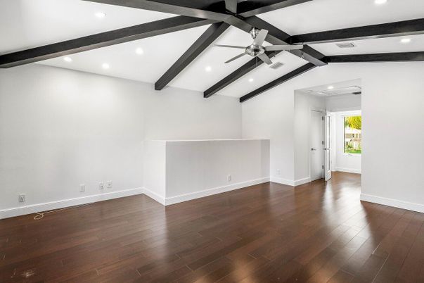 Empty room, Interior, Recessed Lighting, Wooden Beams, Wood Texture Flooring