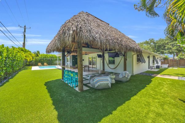 Backyard, Exterior, Pool