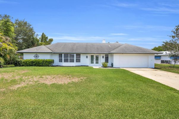 Attached, Backyard, Exterior, Facade, Ranch