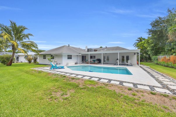 Backyard, Exterior, Pool