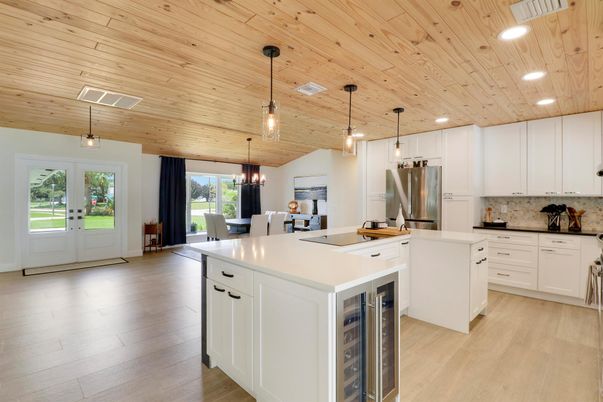 Dining room, Interior, Kitchen, Pendant Lights, Recessed Lighting, Wooden Ceilings, Wood Texture Flooring