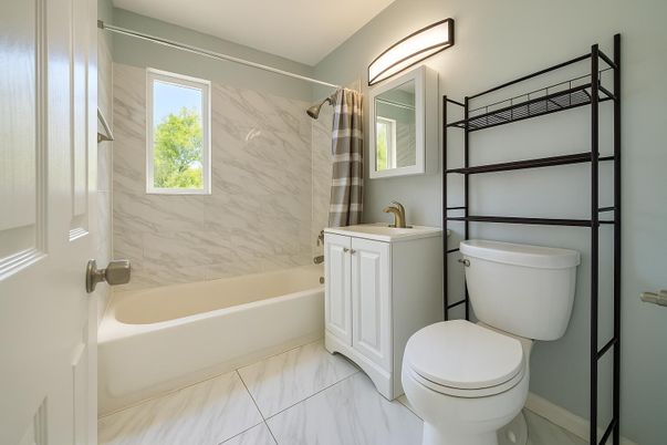 Bathroom, Interior, Marble, Marble Walls