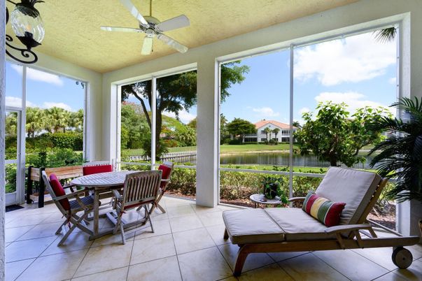 Dining room, Interior, Sun Room, Water