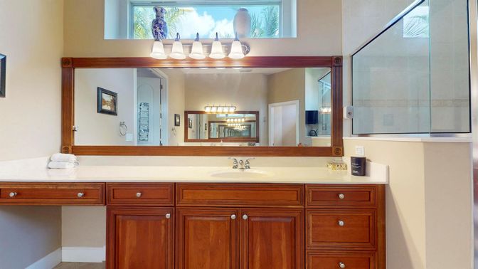 Bathroom, Dual Sink Vanities, Interior