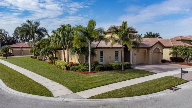 Attached, Backyard, Exterior, Facade, Mediterranean