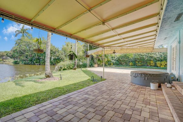 Backyard, Exterior, Water