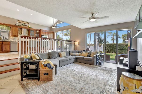 Interior, Kitchen, Living room, Recessed Lighting