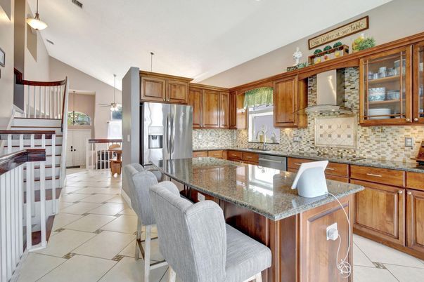 Interior, Kitchen, Pendant Lights, Stainless Steel Appliances