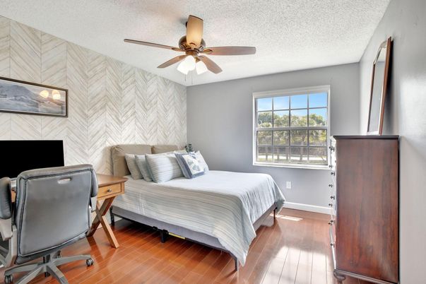Bedroom, Home Office, Interior, Wood Texture Flooring