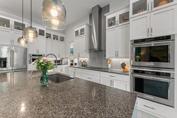 Interior, Kitchen, Pendant Lights, Stainless Steel Appliances